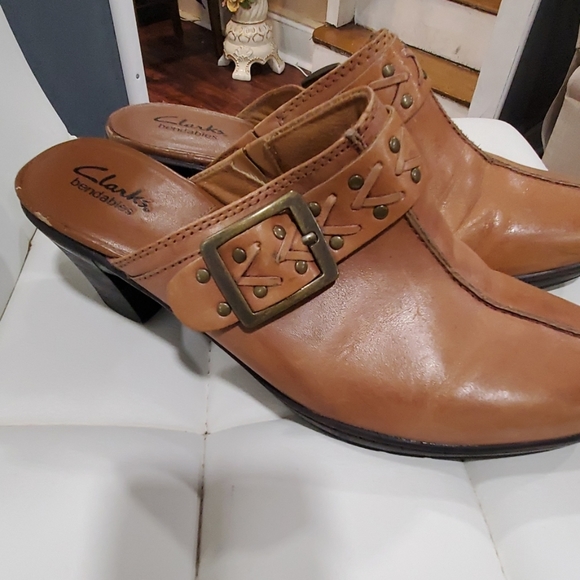 Clark's tan leather bendables clogs slipon mules size 10 - Picture 3 of 12